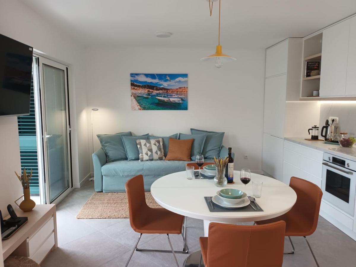 Jesliving Hvar - 2 Bedroom Elegant Apartment With Sea View In Historic Center Of חוואר מראה חיצוני תמונה